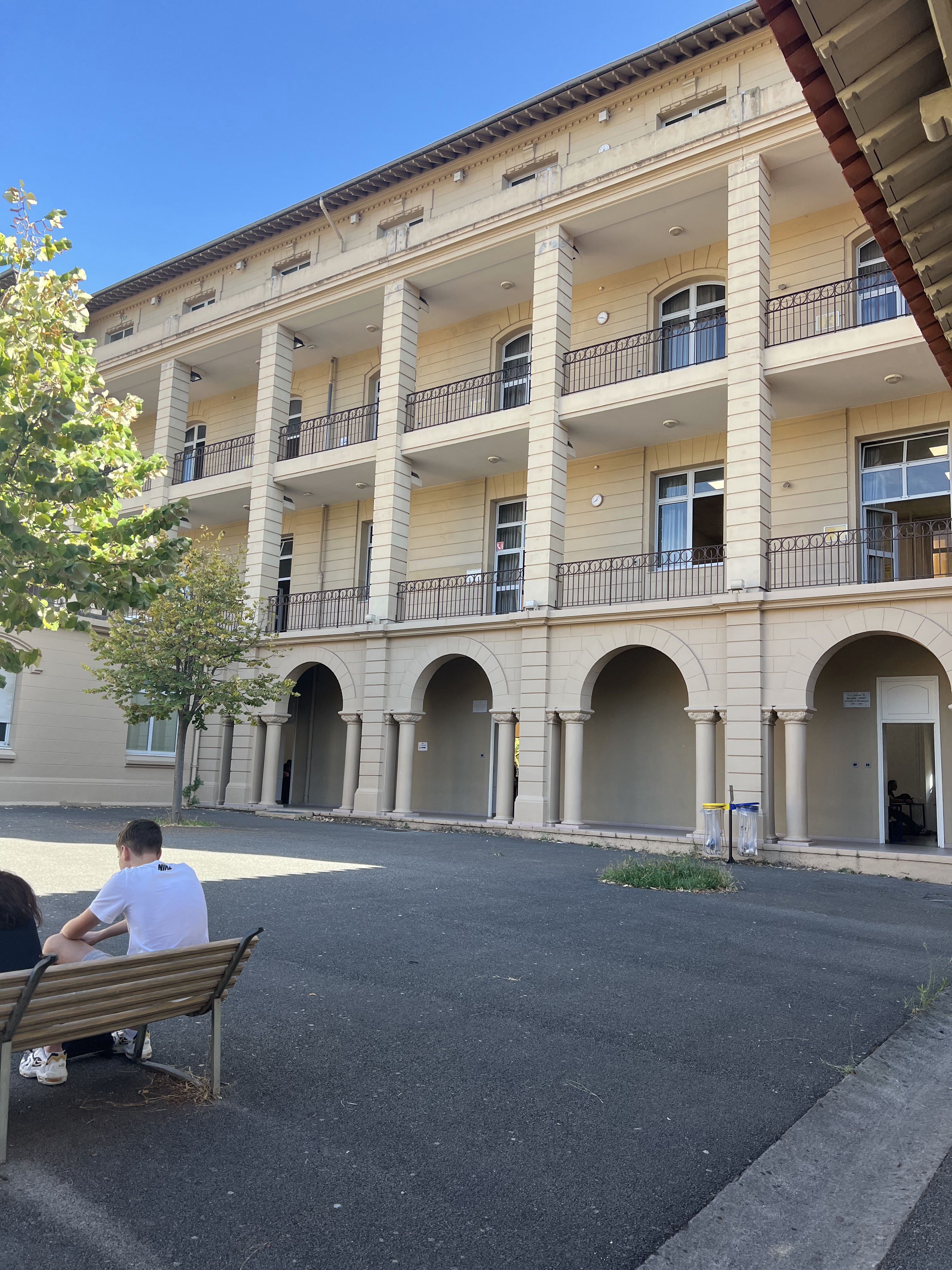 Photo n° 3 de l'avis de Alexandre.a fait le 06/09/2022 à 18:34