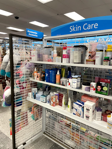 Clothing Store «Ross Dress for Less», reviews and photos, 6507 Fallbrook Ave, West Hills, CA 91307, USA