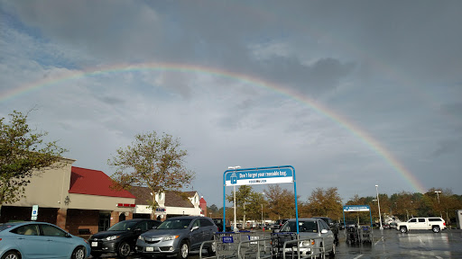 Shopping Mall «Williamsburg Crossing Shopping Center», reviews and photos, 5235 John Tyler Hwy, Williamsburg, VA 23185, USA