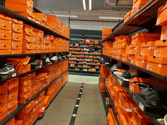 Reviews of Nike Factory Store Swindon in Swindon - Sporting goods store