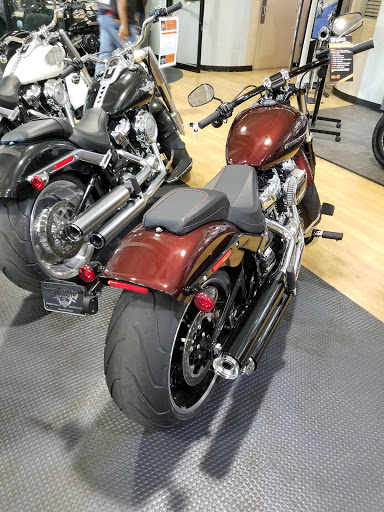 Harley-Davidson Dealer «Adamec Harley-Davidson», reviews and photos, 1520 Wells Rd, Orange Park, FL 32073, USA