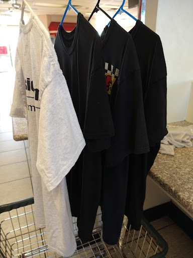 Laundromat «Sunshine Laundry», reviews and photos, 1950 W Indian School Rd #10, Phoenix, AZ 85015, USA