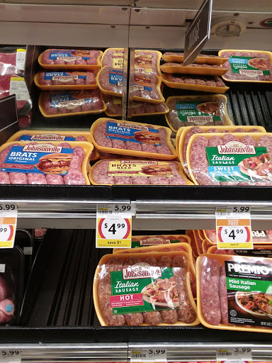 Grocery Store «Winn-Dixie», reviews and photos, 3331 Rainbow Dr, Rainbow City, AL 35906, USA