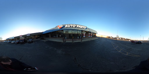 Auto Parts Store «Carquest Auto Parts», reviews and photos, 840 E Higgins Rd, Elk Grove Village, IL 60007, USA