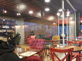 Minerva Kitap Cafe