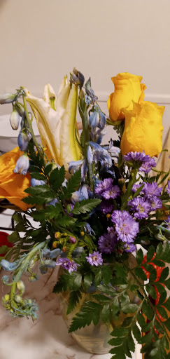 Valley Florist & Gifts Inc, 73 Roosevelt Ave C, Valley Stream, NY 11581, USA, 