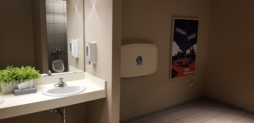 Furniture Store «Art Van Furniture - Clinton Township», reviews and photos, 33801 Gratiot Ave, Charter Twp of Clinton, MI 48035, USA