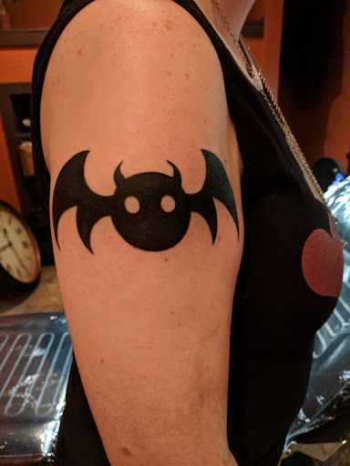 Tattoo Shop «Infinite Art Tattoo Studio», reviews and photos, 3930 Secor Rd, Toledo, OH 43623, USA