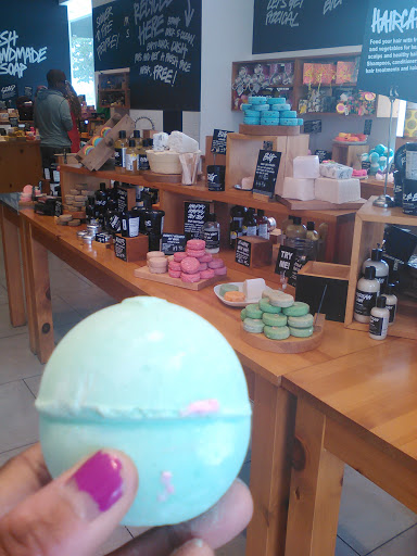 Cosmetics Store «LUSH», reviews and photos, 4813 River City Dr, Jacksonville, FL 32246, USA