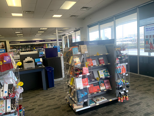Print Shop «FedEx Office Print & Ship Center», reviews and photos, 1400 E Copeland Rd, Arlington, TX 76011, USA