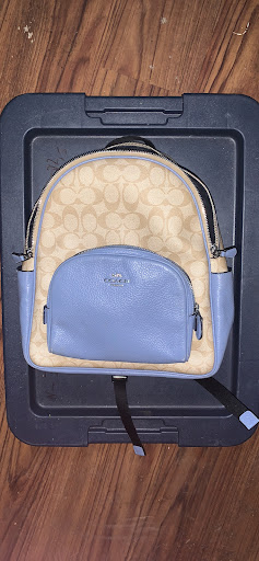 Used Clothing Store «Clothes Mentor», reviews and photos, 2220 Nicholasville Rd, Lexington, KY 40503, USA