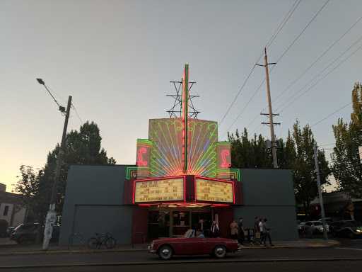 Movie Theater «Laurelhurst Theater», reviews and photos, 2735 E Burnside St, Portland, OR 97214, USA
