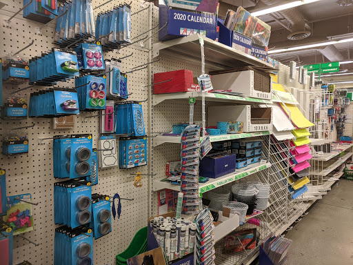 Dollar Store «Dollar Tree», reviews and photos, 312 Walnut St, Redwood City, CA 94063, USA