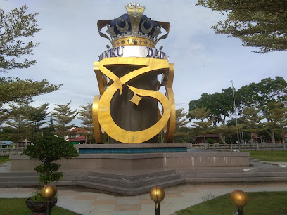 Tugu Mahkota Johor