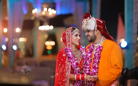 Wedding Smile box photography - Best wedding photographer , photography , wedding planner , photographer in Bareilly image
