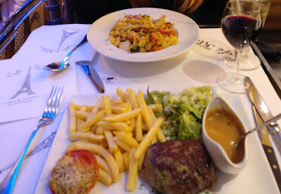 Le Petit Troca - Bar Tabac à Paris