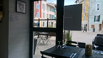 Atmosphère du Pizzeria La Pizza Des Cocotiers à Martigues - n°3