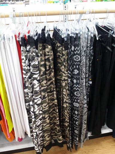 Beauty Supply Store «Beauty 4 U», reviews and photos, 6388 E 82nd St, Indianapolis, IN 46250, USA