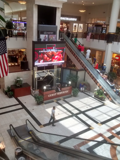 Shopping Mall «Crabtree Valley Mall», reviews and photos, 4325 Glenwood Ave, Raleigh, NC 27612, USA