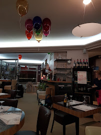 Atmosphère du Restaurant italien La Scaleta à Saint-Cyr-sur-Loire - n°16