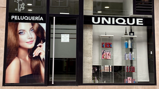 UNIQUE Peluquería Y Estética en Los Corrales de Buelna, Santander