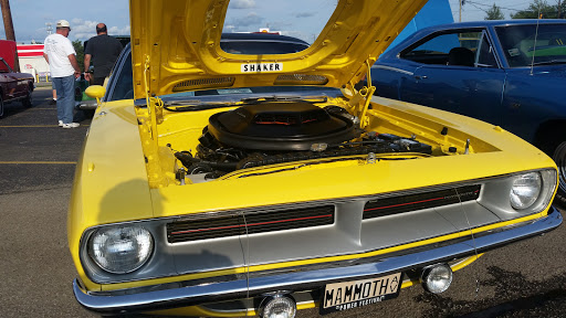 Sporting Goods Store «Big R of Homer Glen», reviews and photos, 15830 S Bell Rd, Homer Glen, IL 60491, USA