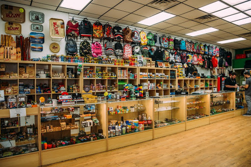 Tobacco Shop «LB Smoke Shop», reviews and photos, 1250 Coral Way, Miami, FL 33145, USA