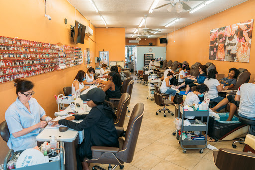 Skylar Nail Spa | Nail Boutique & Eyelash Extensions