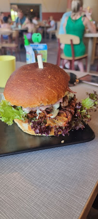 Plats et boissons du Restaurant de hamburgers Miam Miam Burger à Villeneuve-le-Comte - n°18