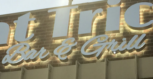 Bar & Grill «Hat Tricks», reviews and photos, 101 E Corporate Dr #300, Lewisville, TX 75067, USA