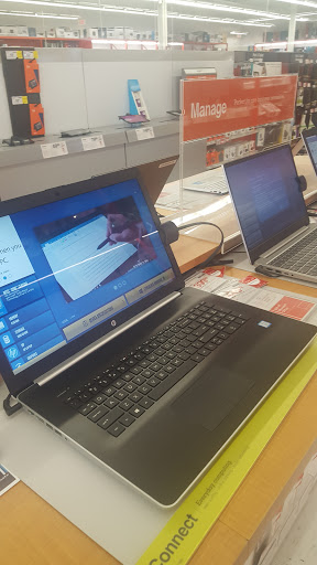 Office Supply Store «Staples», reviews and photos, 7560 Commons Blvd, Victor, NY 14564, USA