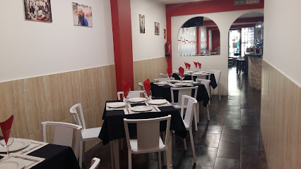 Información y opiniones sobre Restaurante ZARUKA- PERU de Valladolid
