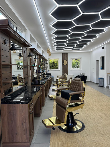 MY FRISEUR Mayrhofen In Mayrhofen