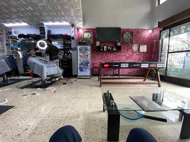 Elegant Barber Shop - Cuenca
