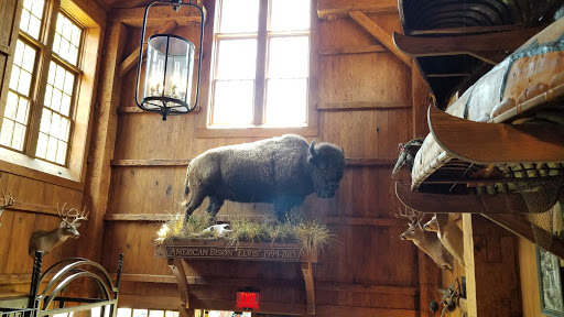 Mill & Canyon Grill Restaurant