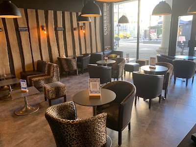 French Coffee Shop à Pau