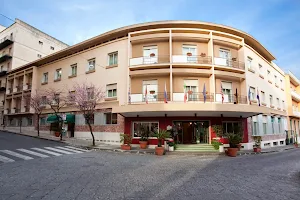 Grande Albergo Maugeri image