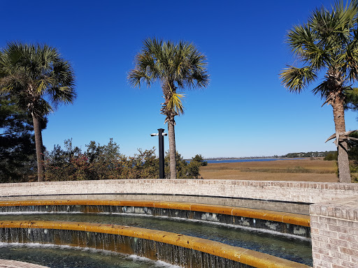 Water Park «Memorial Waterfront Park», reviews and photos, 99 Harry M. Hallman Jr Blvd, Mt Pleasant, SC 29464, USA