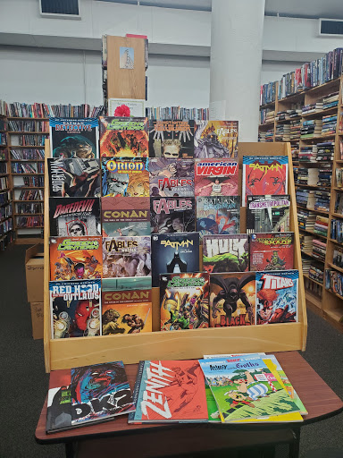 Used Book Store «Lucky Dog Books», reviews and photos, 911 W Jefferson Blvd, Dallas, TX 75208, USA