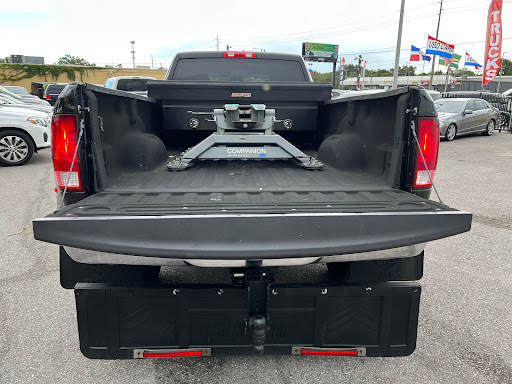 Used Car Dealer «C & J AUTO SALES», reviews and photos, 7223 W Hillsborough Ave, Tampa, FL 33634, USA