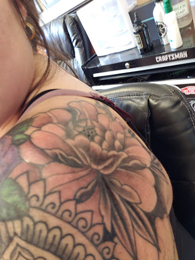 Tattoo Shop «Twisted Heart Tattoo», reviews and photos, 936 N Federal Hwy, Hollywood, FL 33020, USA