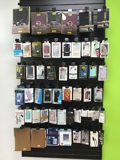 Cell Phone Store «Cell Phones Universe», reviews and photos, 9676 NW 25th St, Doral, FL 33172, USA