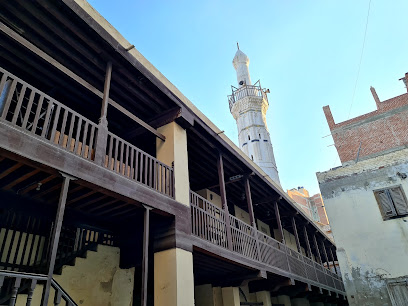مسجد دمقسيس المعلق الأثرى