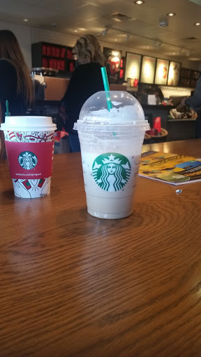 Coffee Shop «Starbucks», reviews and photos, 4801 Valley View Blvd NW g, Roanoke, VA 24012, USA