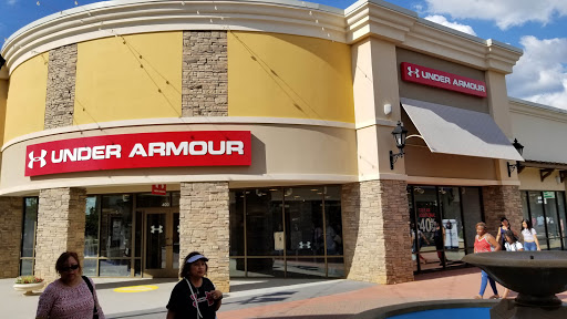 Clothing Store «Under Armour Factory House», reviews and photos, 5524 New Fashion Way #400, Charlotte, NC 28278, USA