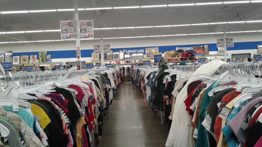 Thrift Store «Goodwill», reviews and photos, 2040 Alta Arden Expy, Sacramento, CA 95825, USA