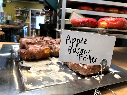 Donut Shop «Glazed Gourmet Doughnuts», reviews and photos, 481 King St, Charleston, SC 29403, USA