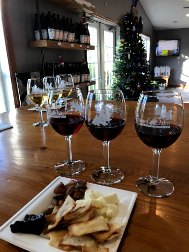 Winery «Leonard Oakes Estate Winery», reviews and photos, 10609 Ridge Rd, Medina, NY 14103, USA