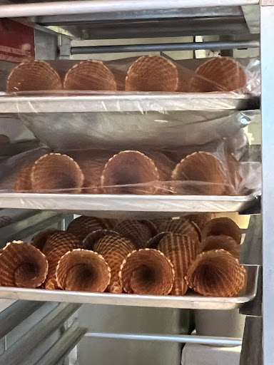 Ice Cream Shop «Milkjam Creamery», reviews and photos, 2743 Lyndale Ave S, Minneapolis, MN 55408, USA