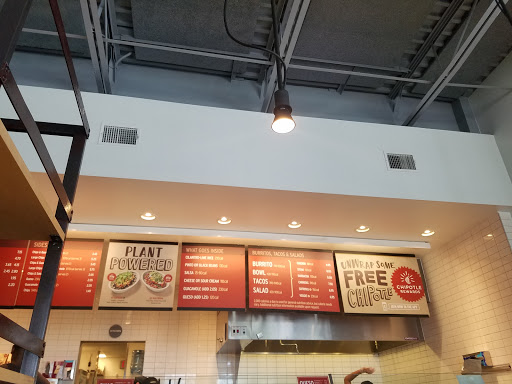 Mexican Restaurant «Chipotle Mexican Grill», reviews and photos, 4751 S Broadway Ave, Tyler, TX 75703, USA